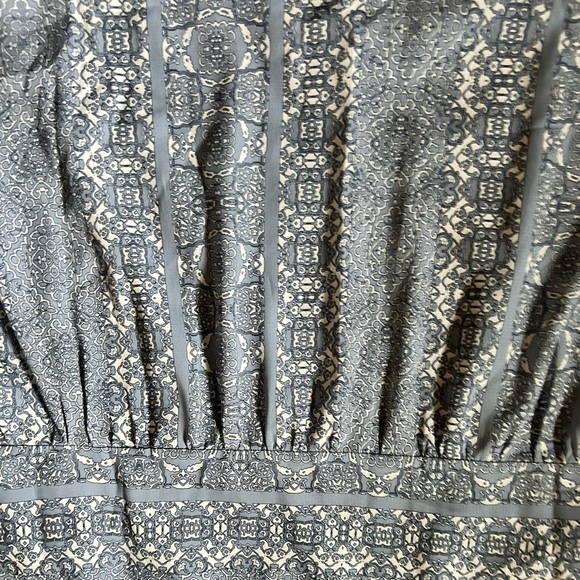 DAVI & DANI Gray Patterned Maxi Dress - Picture 5 of 6